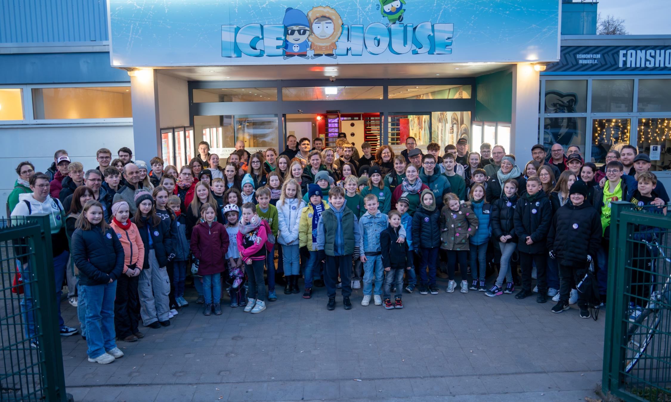 Schützenjugend auf dem Eis: